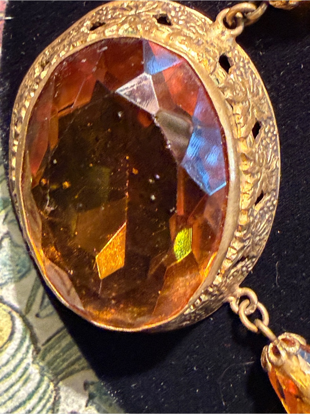 Vintage necklace -gold faceted glass -antique estate -23” long -brass Victorian - Picture 4 of 7